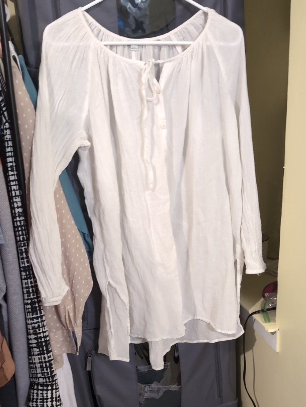 aerie White Long-Sleeve Peasant Tunic with Tie Neck